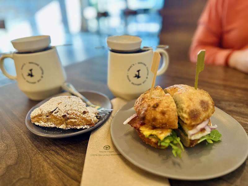 Isaac's Downtown photo 3