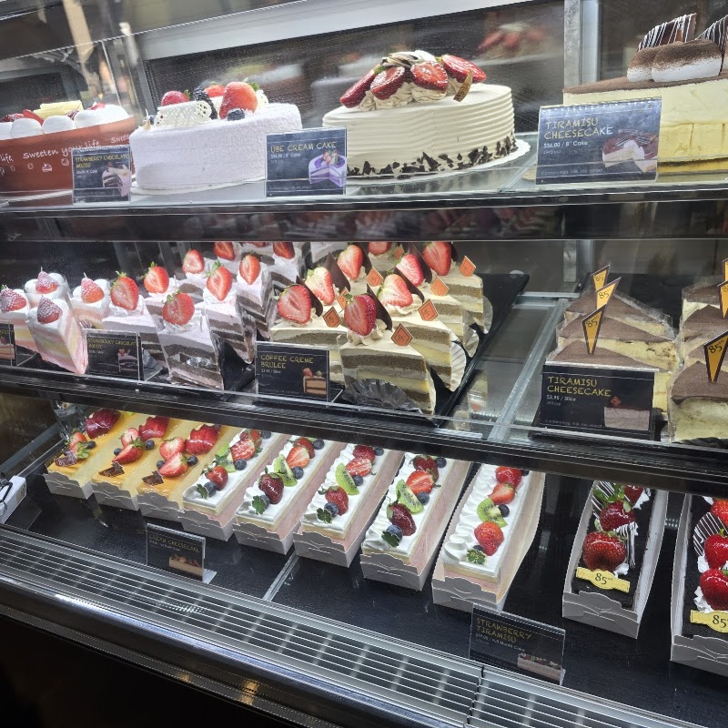 85°C Bakery Cafe - Alhambra photo 3