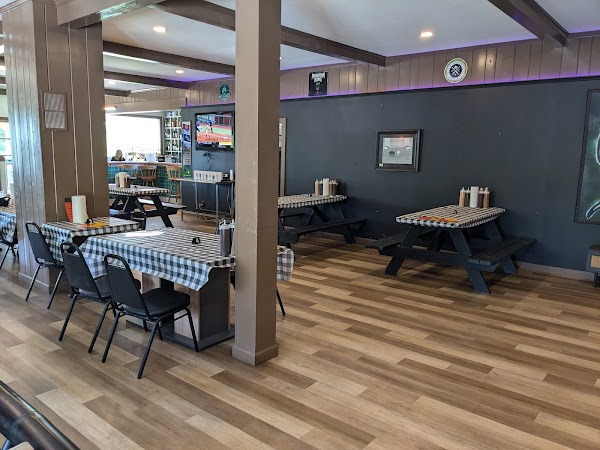 LIL NICCAZ BBQ exterior