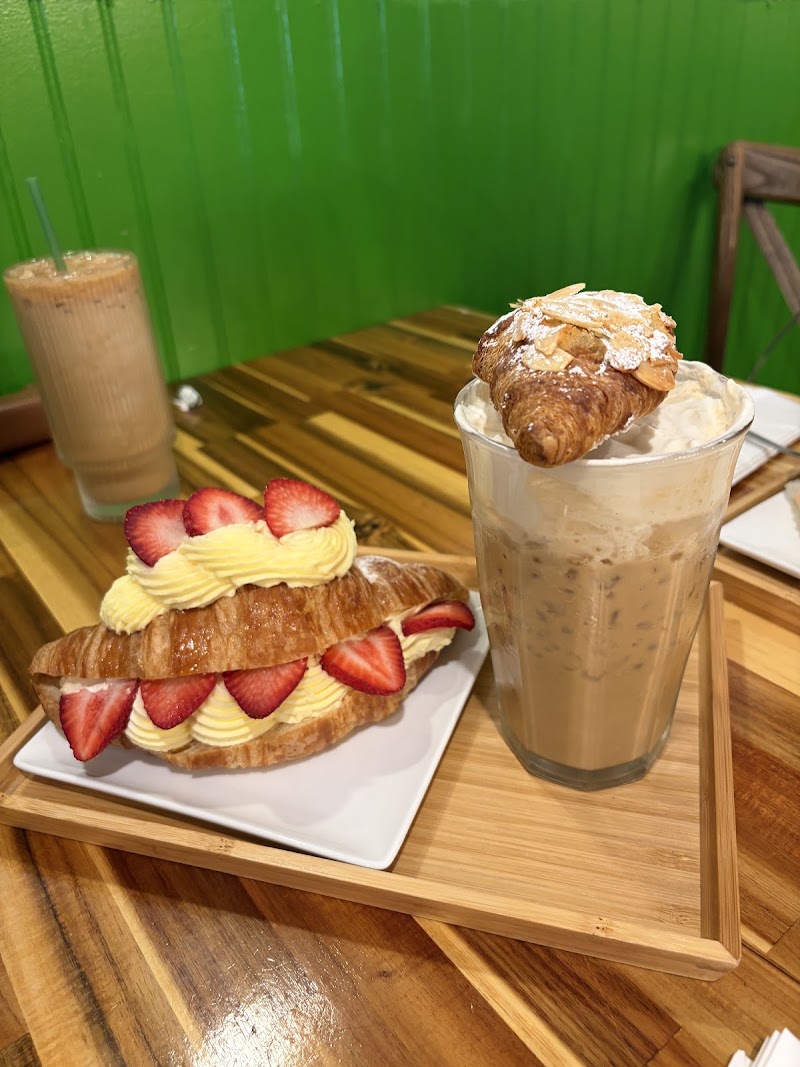 Cake Bar - The Cafe photo 3