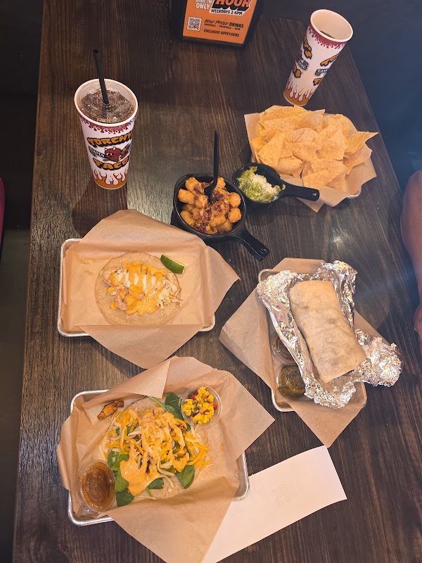 Torchy's Tacos photo 8