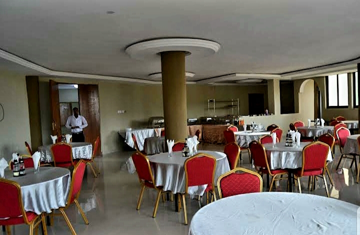 Wonderland Hotel photo 5