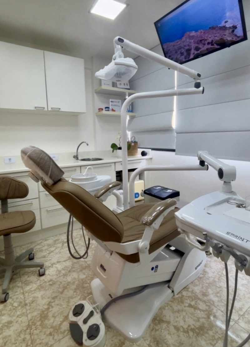 Dra. Thayana Lopes • Ortodontia | Consultório Odontológico