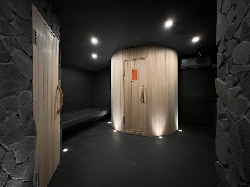 ROKU private sauna 2