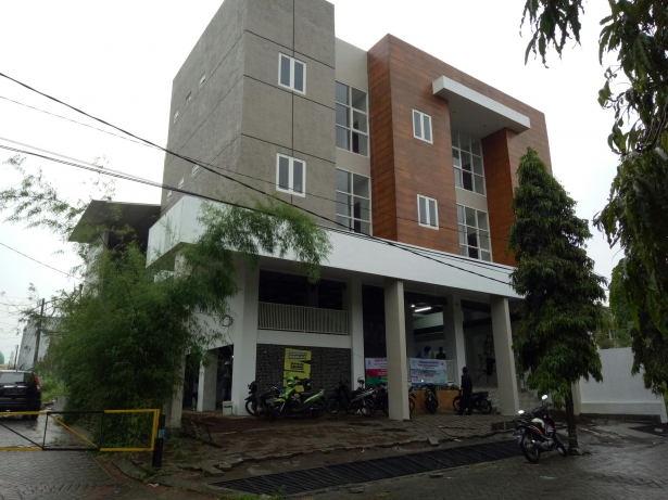 Embun Pagi Kost Putra