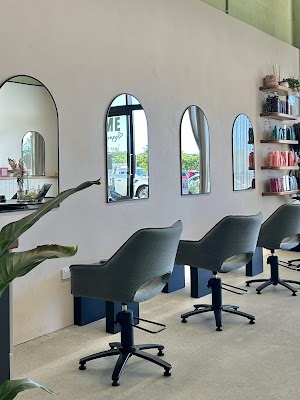 Tame Hair Therapy photo 3