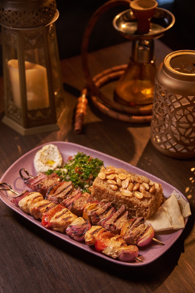 M Cocina Árabe Bogotá photo 2