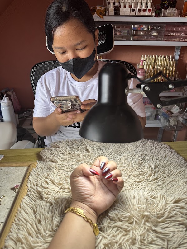 CZENAILS