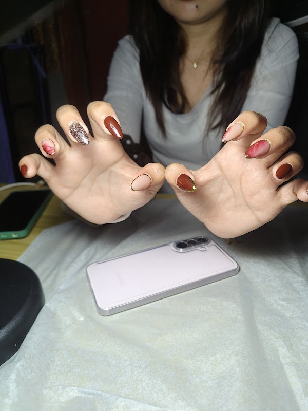 CZENAILS