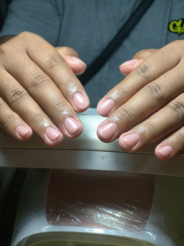 CZENAILS