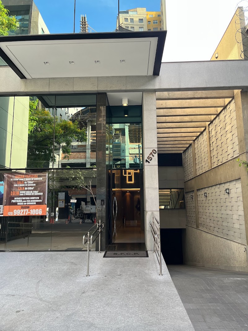 Dra. Juliana Carvalho - Lentes de Resina em BH - foto 3