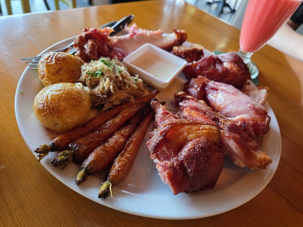 The Salted Pig — photo 7