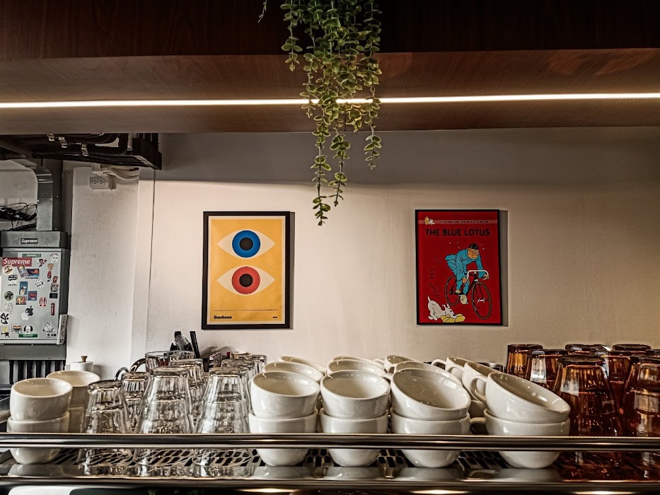 Rise and Grind Phuket วันใหม่ในเมืองเก่า “Specialty Coffee & Healthy Food” fotoğraf 1