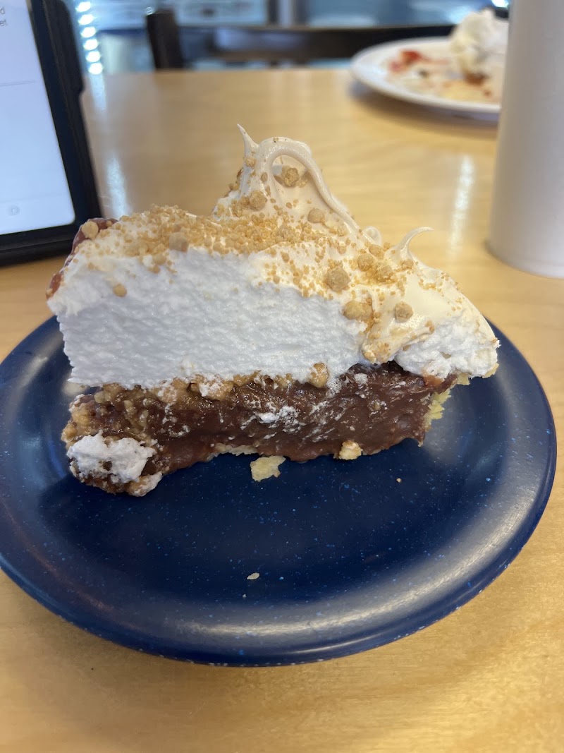 Wagon Wheel Cafe & Bakery photo 3