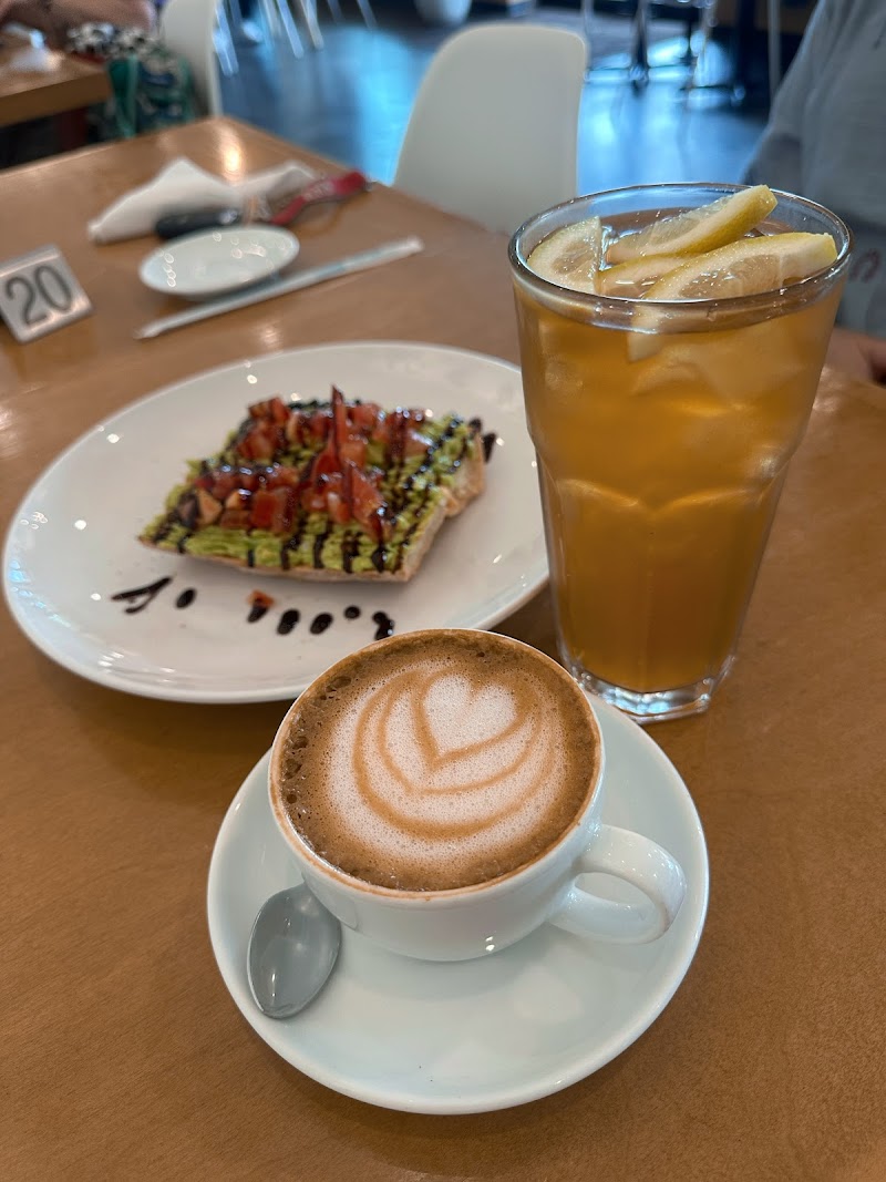 Café Clément photo 3