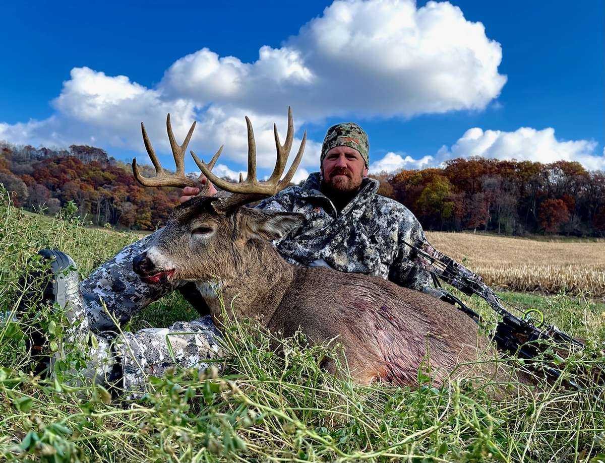 Rutting Ridge Outfitter