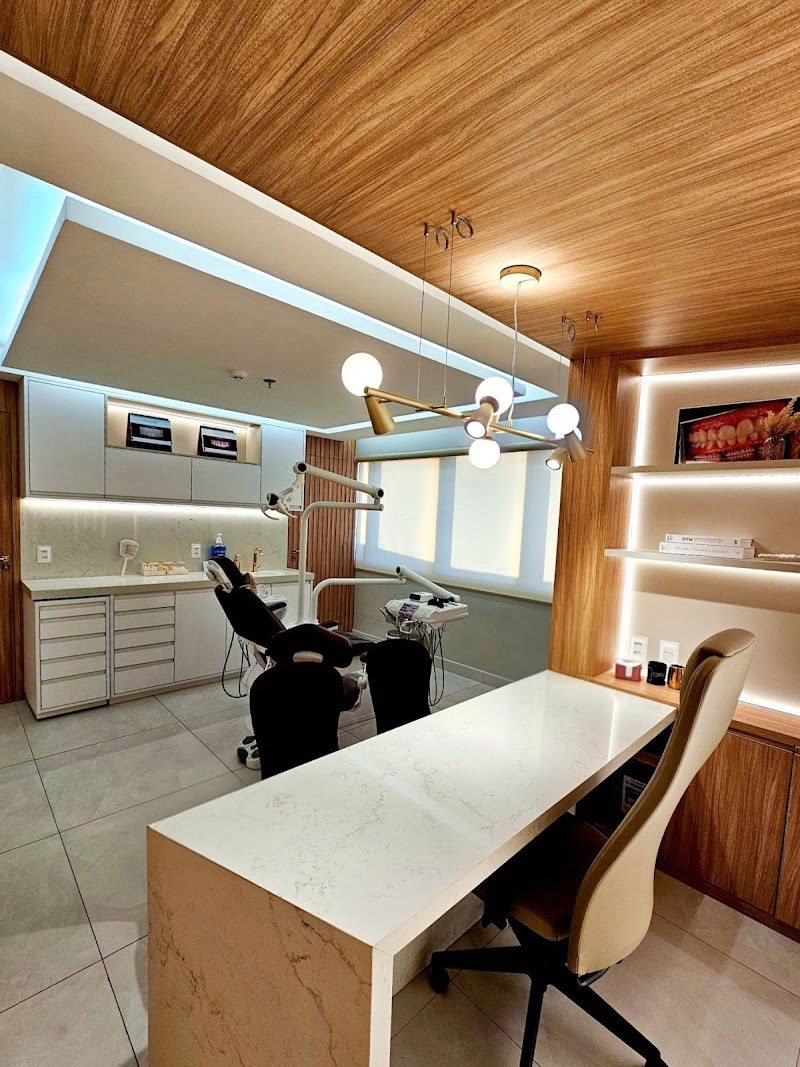 ORB Odonto • Facetas • Prótese • Invisalign • Implante • DTM • Dentista em Teresina - foto 2