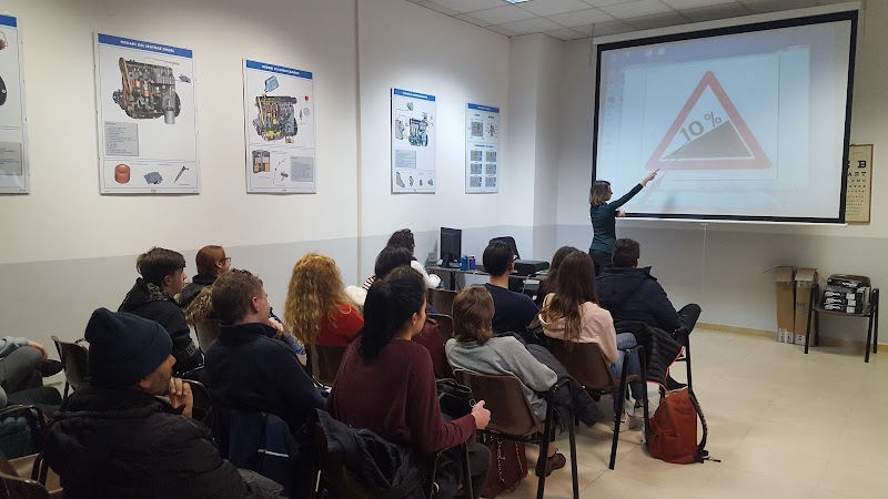 Autoscuola Driving - Sede Casilina