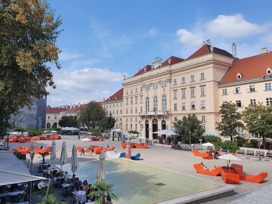 MuseumsQuartier Wien fotoğraf 1