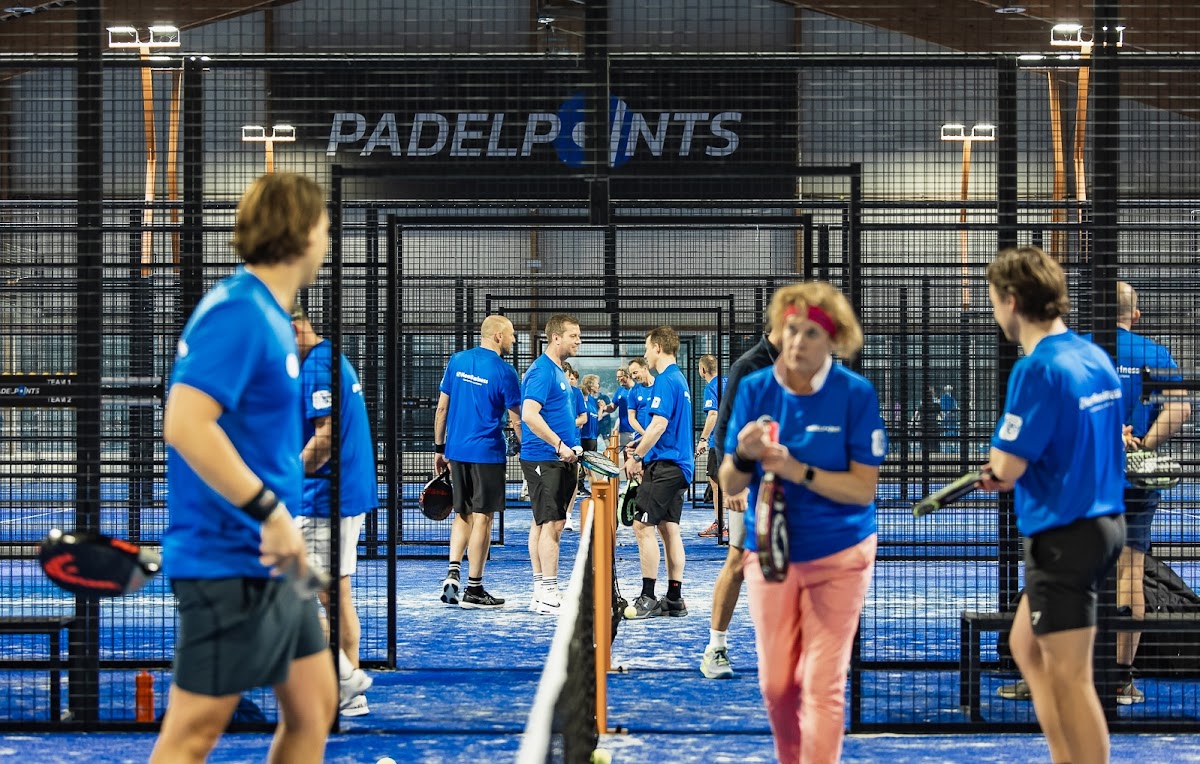 The Cage Padel