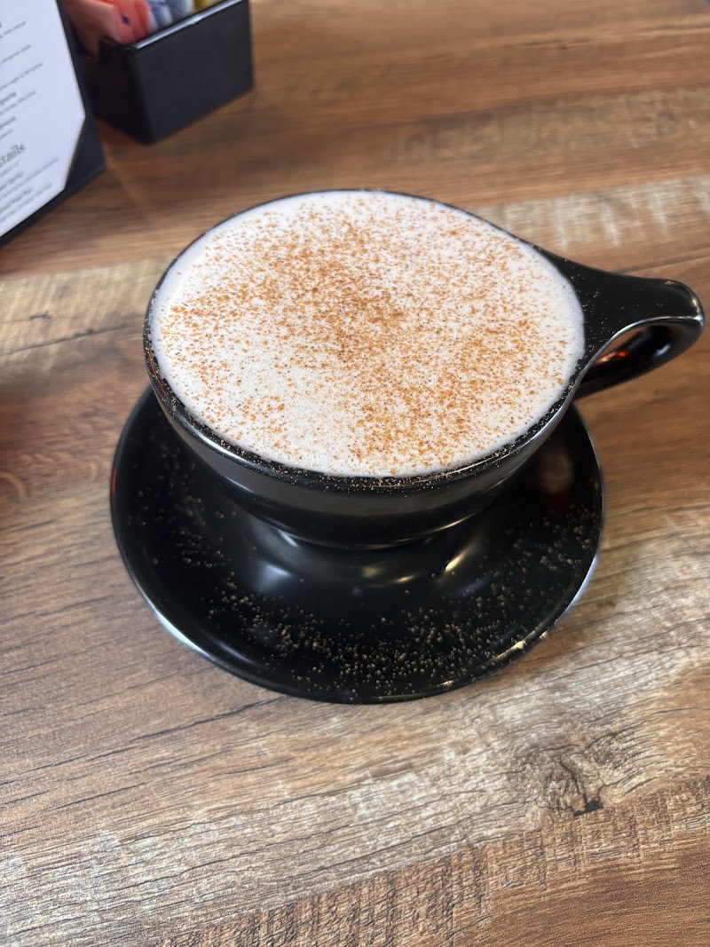 CG Cafe & Roastery (Common Grounds) photo 4