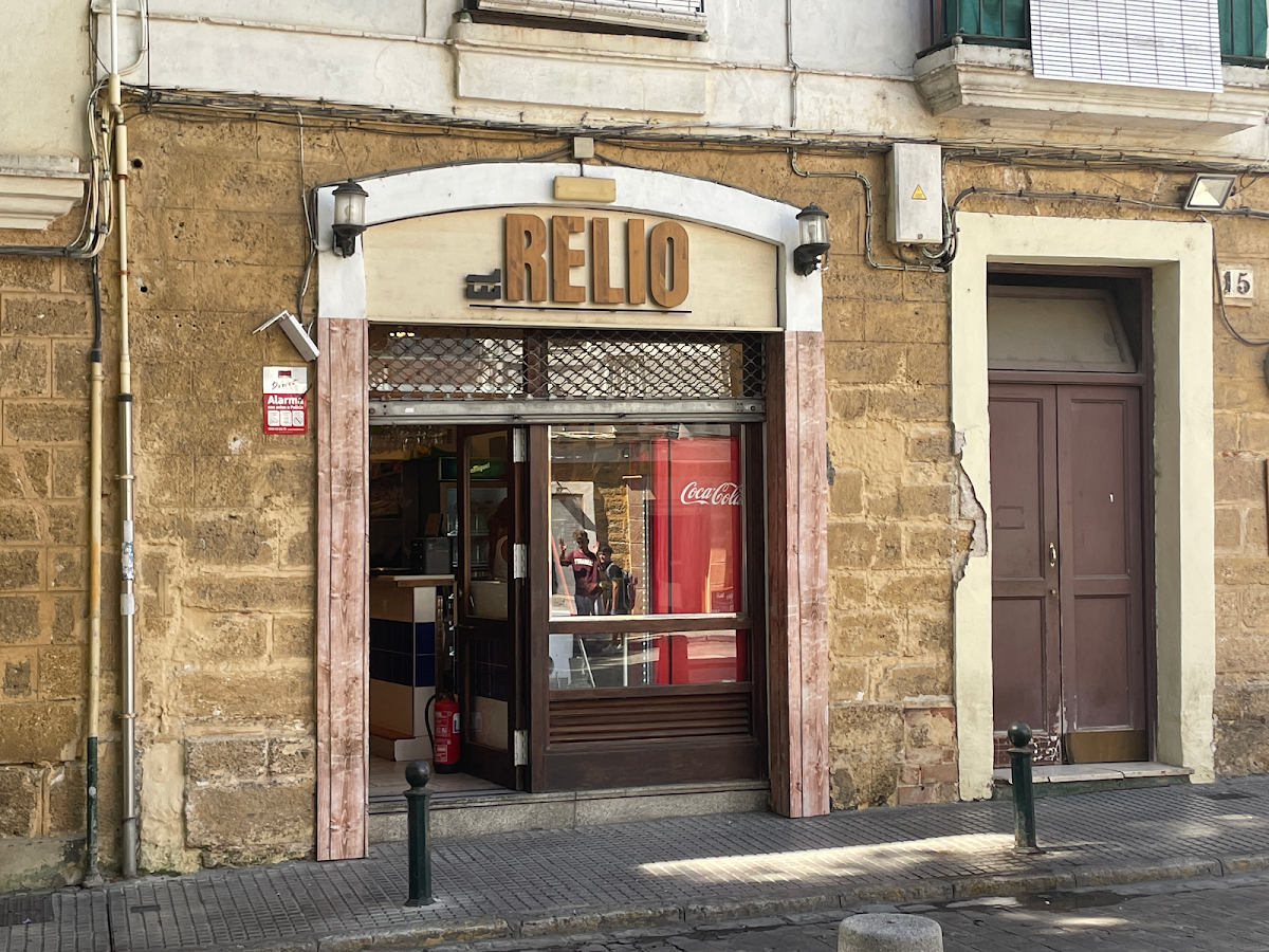 EL RELIO |  Bar y Tapas