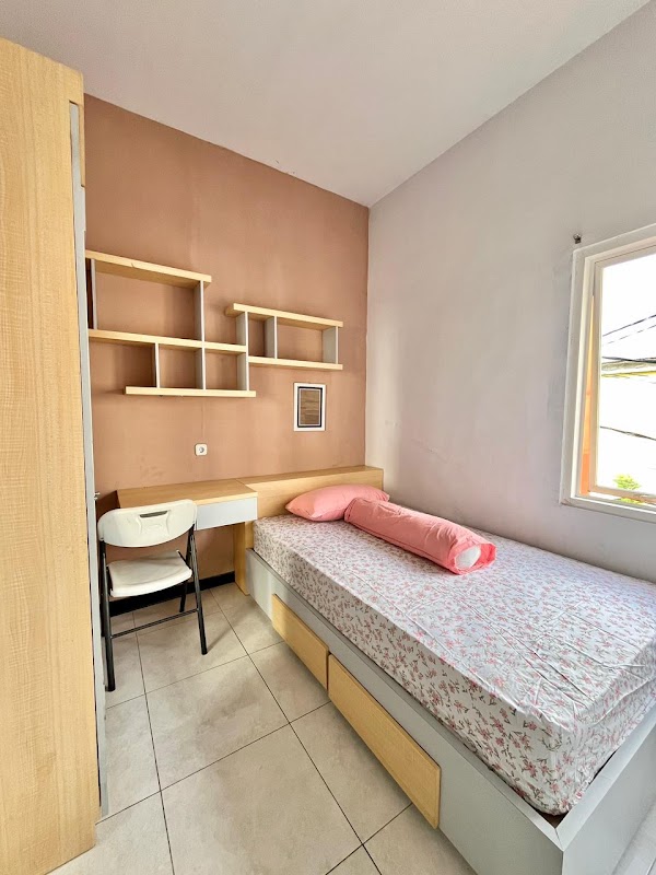 Kost Putri Daniels House