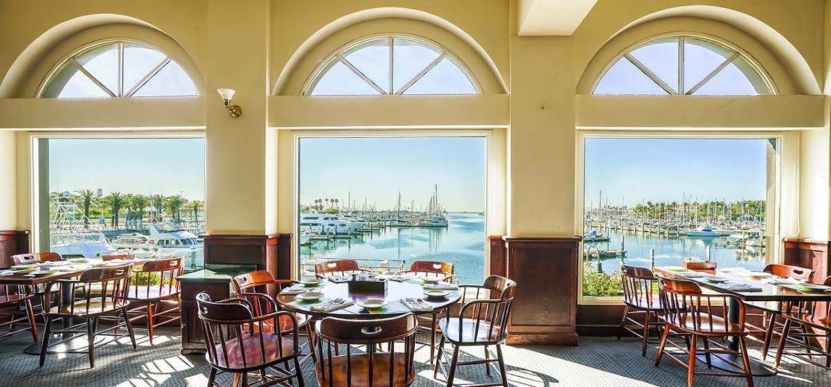 22nd St. Landing Seafood Grill & Bar in san-pedro