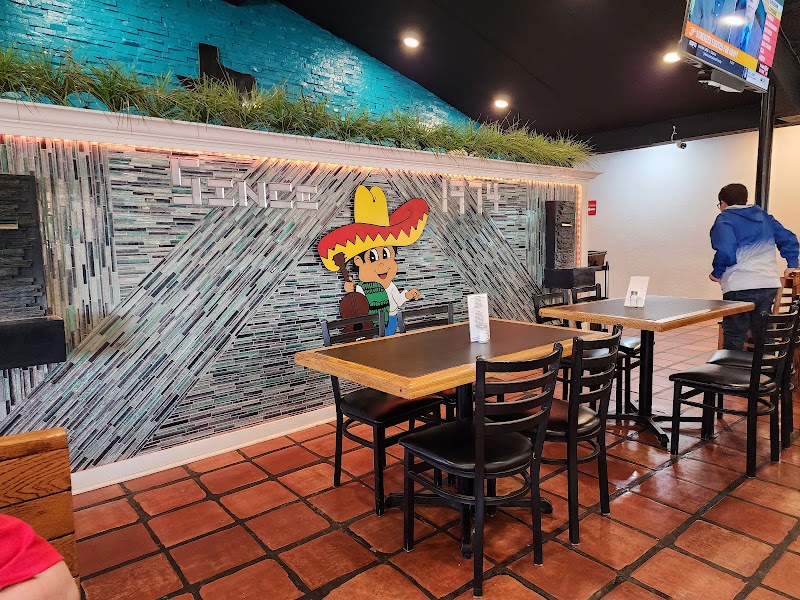 Alberto's Crystal Cafe photo 1