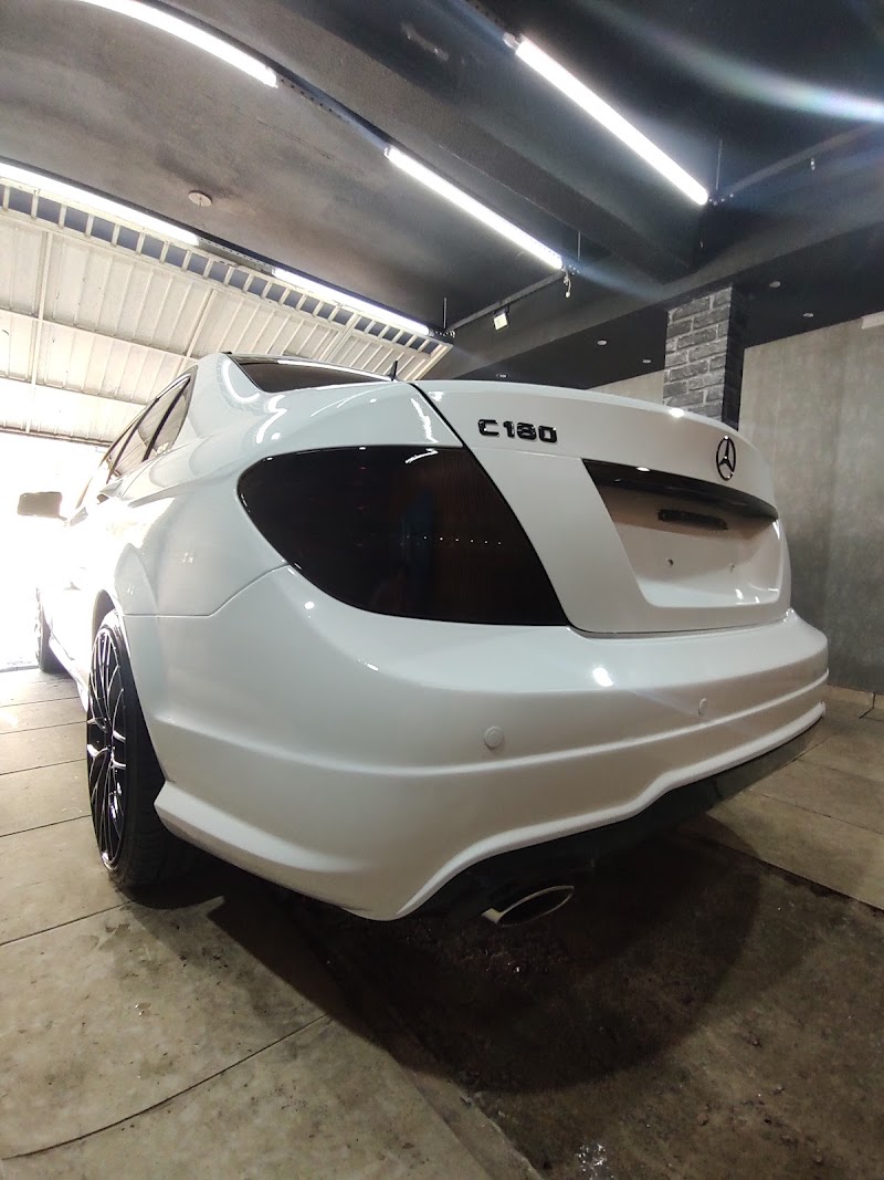 Foto de Clínica estética automotiva e envelopamento