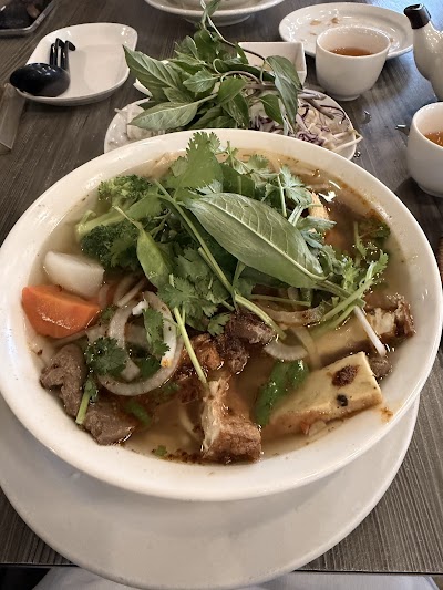 PHO NGOC YEN 2 Etobicoke photo 3