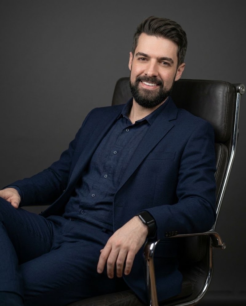 Foto de Dr. Mayck Colares - Dermatologista em Joinville