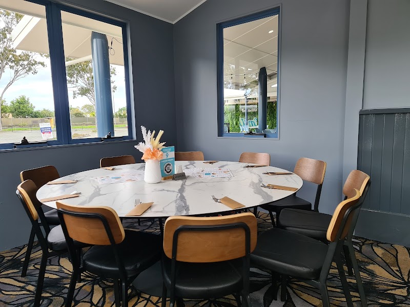 Maroochy Bridge Hotel