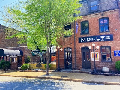 Molly's In Soulard food truck