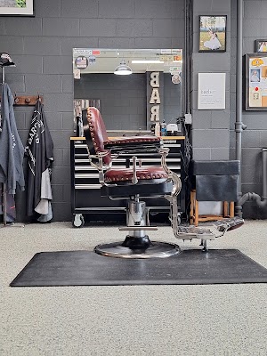 Candi's Barbershop photo 3