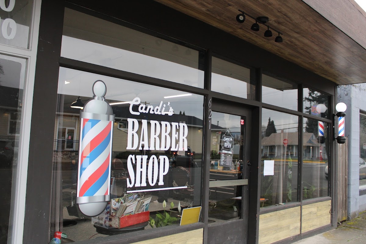 Candi's Barbershop photo 1