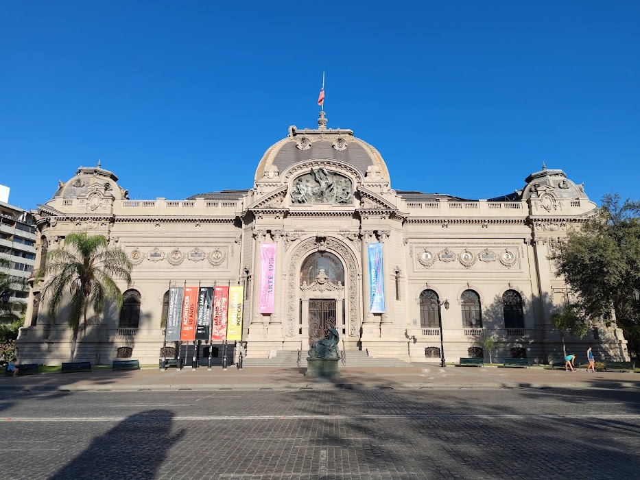 Museo Nacional de Bellas Artes fotoğraf 1