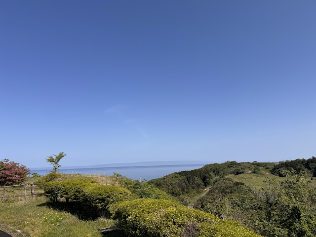 Ishiji Seaside Country Club - Photo 3