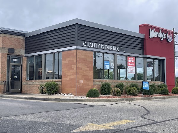 WENDYS exterior