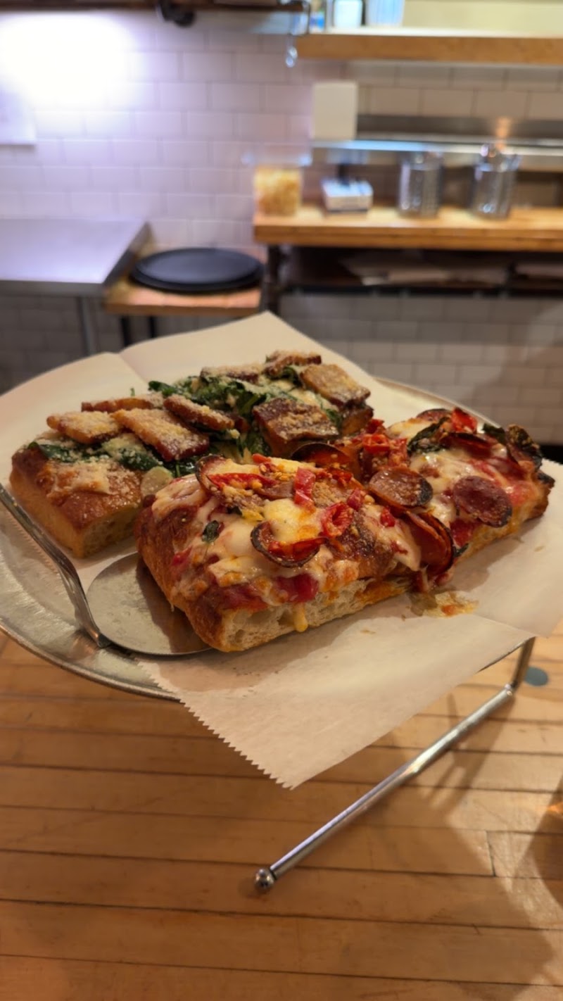 Union Loafers Café and Bread Bakery photo 3