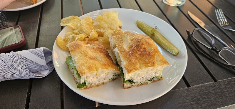 Union Loafers Café and Bread Bakery photo 3