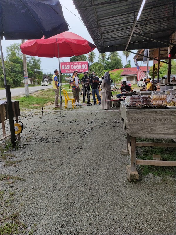 Nasi Dagang Warisan Cik Lah