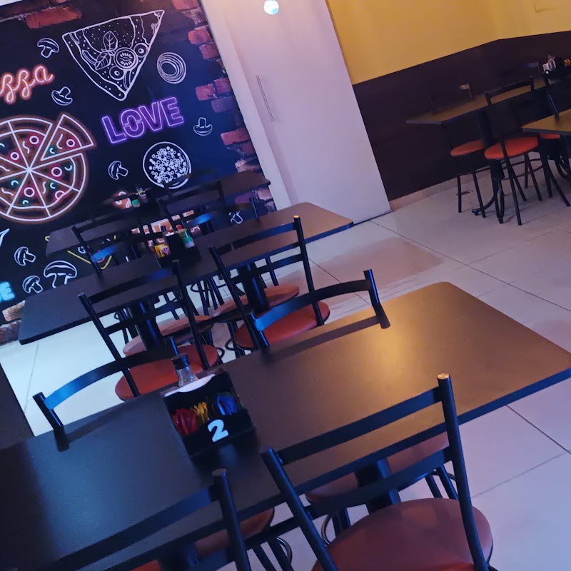 Pizzaria Mania da Pizza ( Jardim Social -Curitiba)