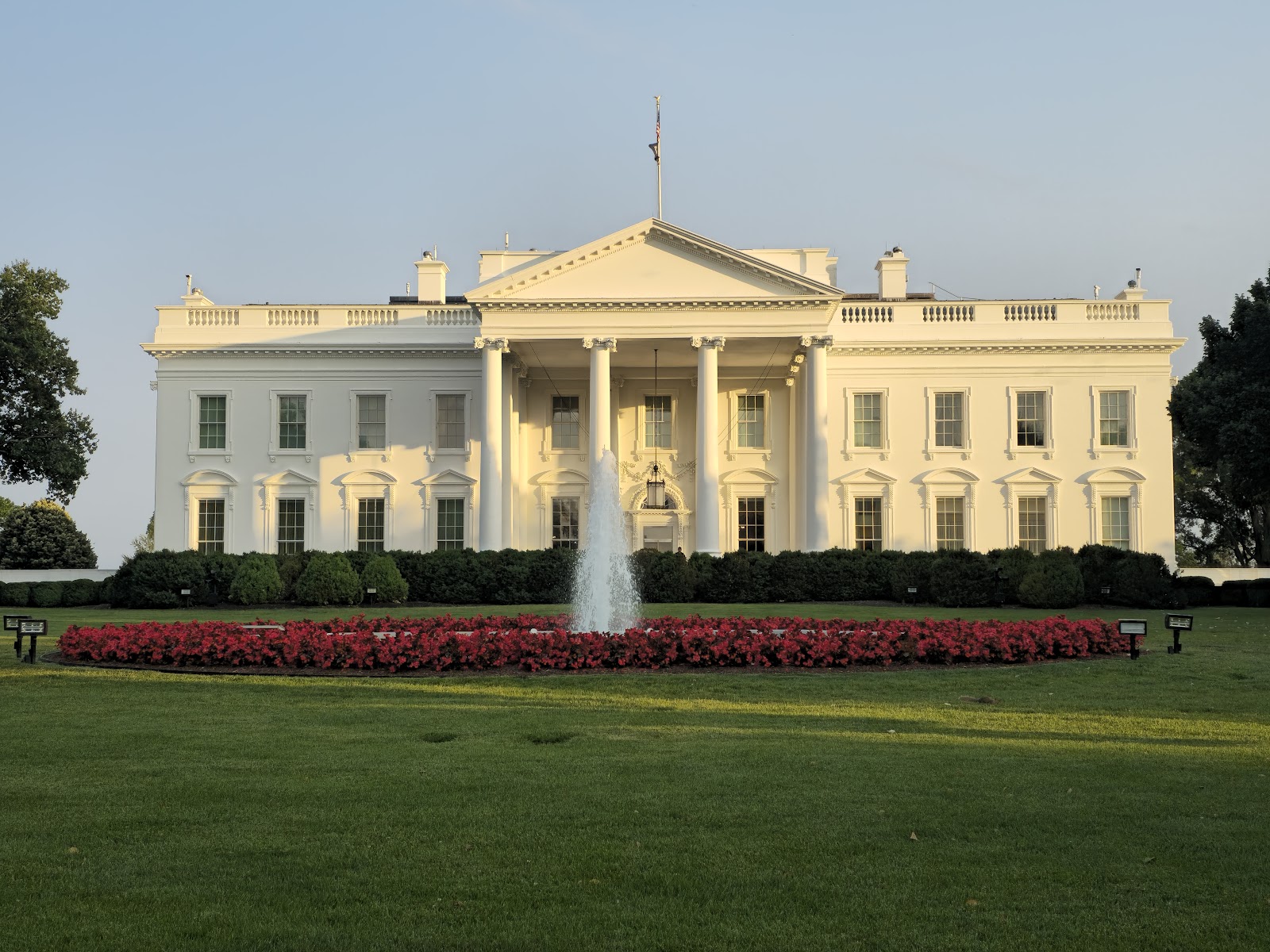 White House, Pennsylvania Avenue