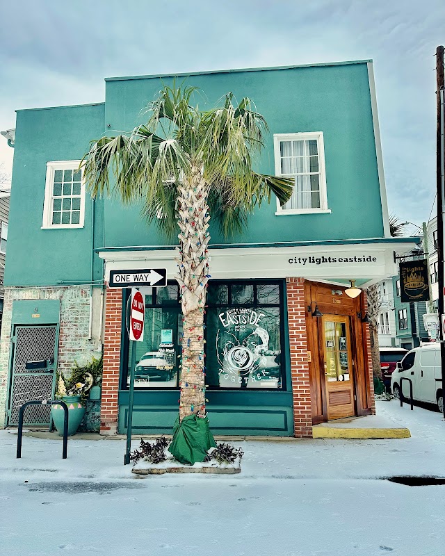 City Lights Eastside photo 2