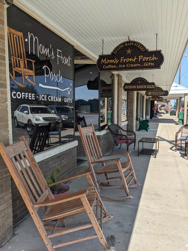 Mom's Front Porch Coffee...Ice Cream...Gifts photo 3