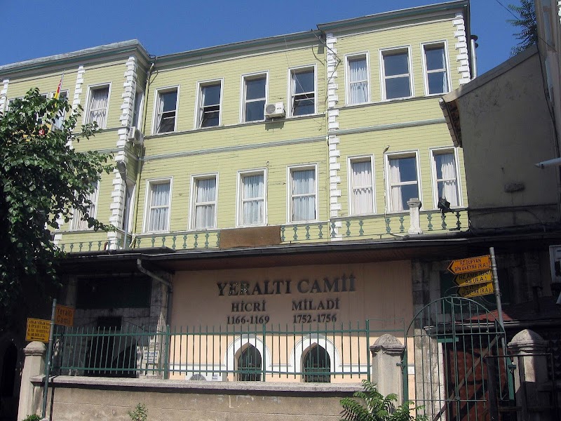 Underground Mosque photo 5