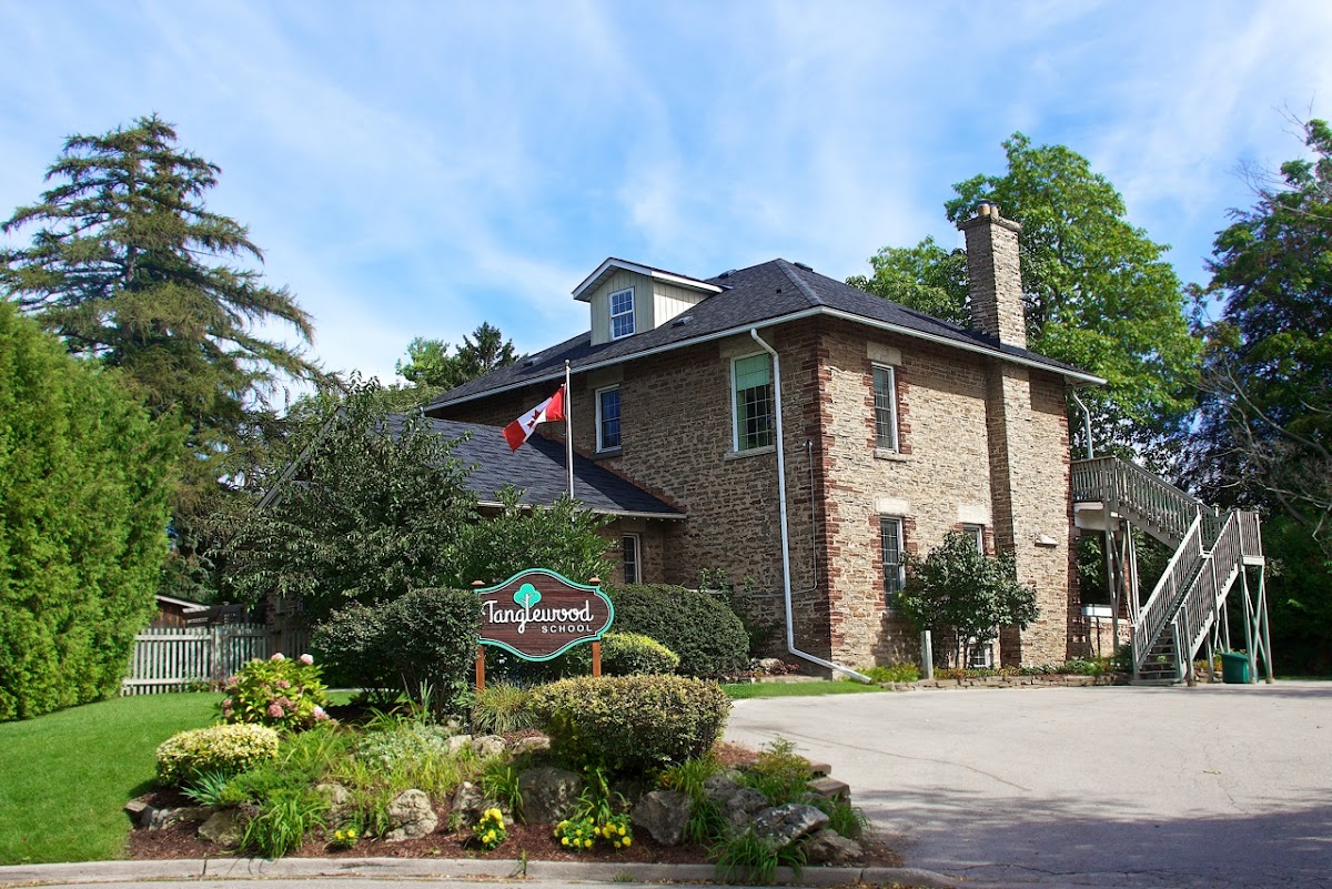 Exterior photo of Tanglewood School