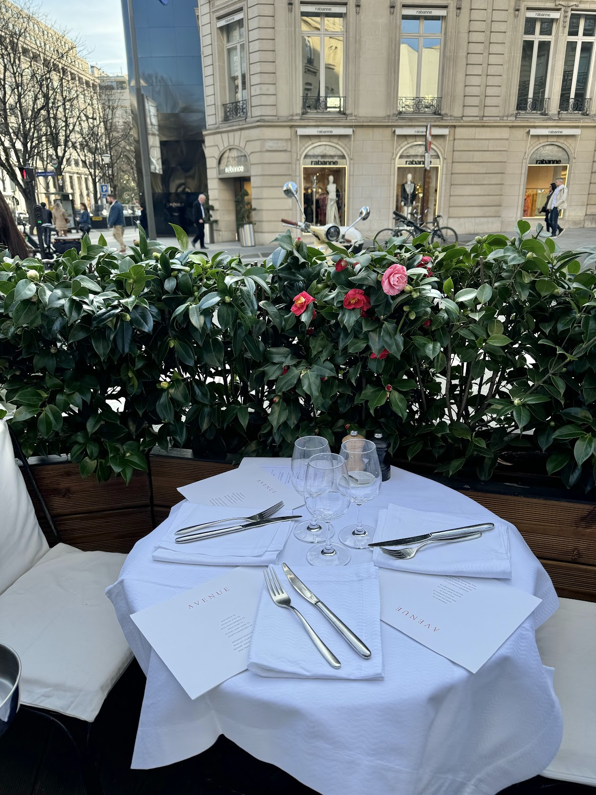 L'Avenue, vue extérieure