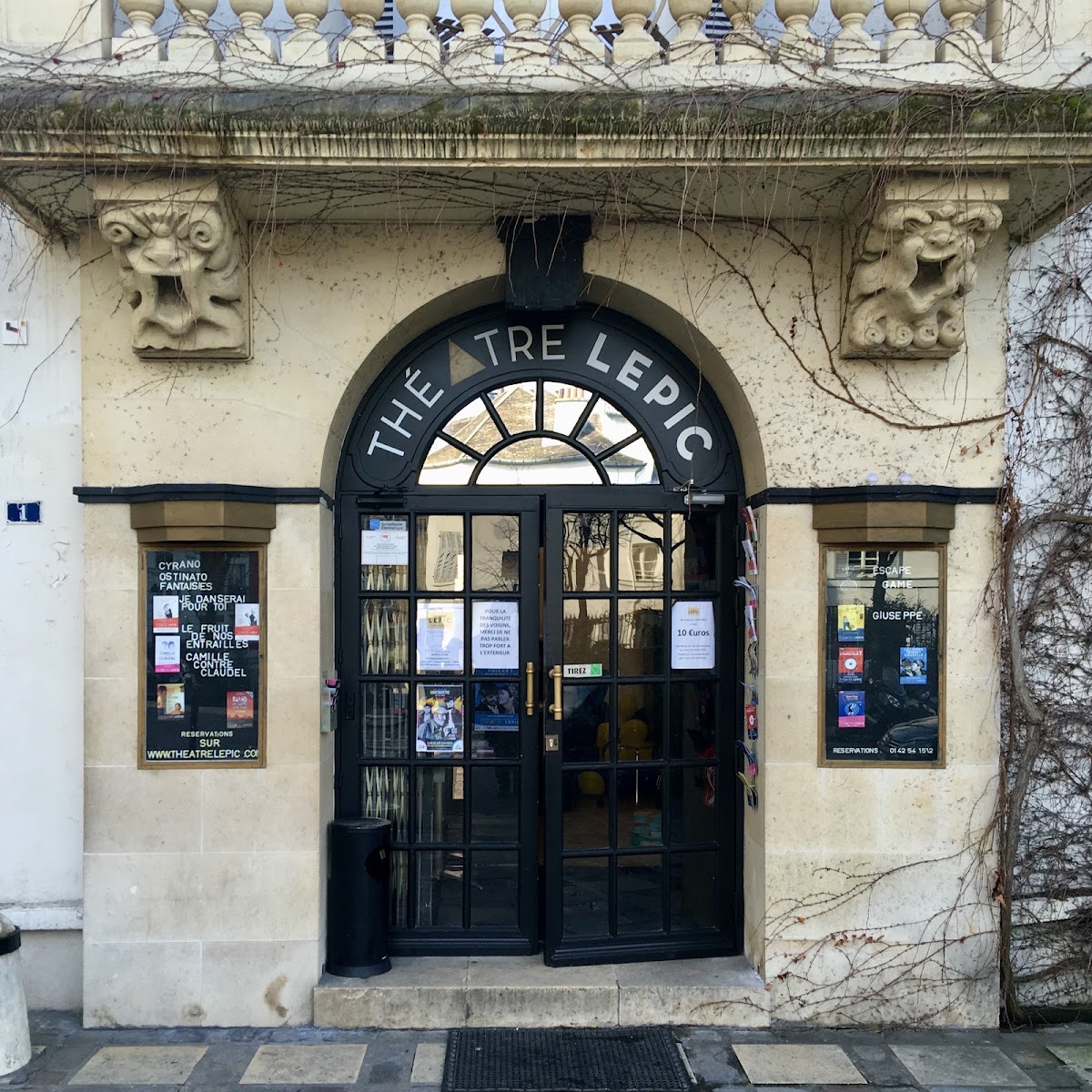 Théâtre Lepic, vue extérieure